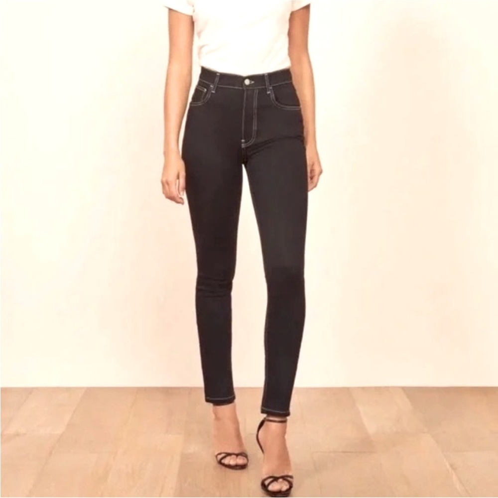 Reformation High & Skinny Contrast Stitch Jeans in Black Wash Size 25